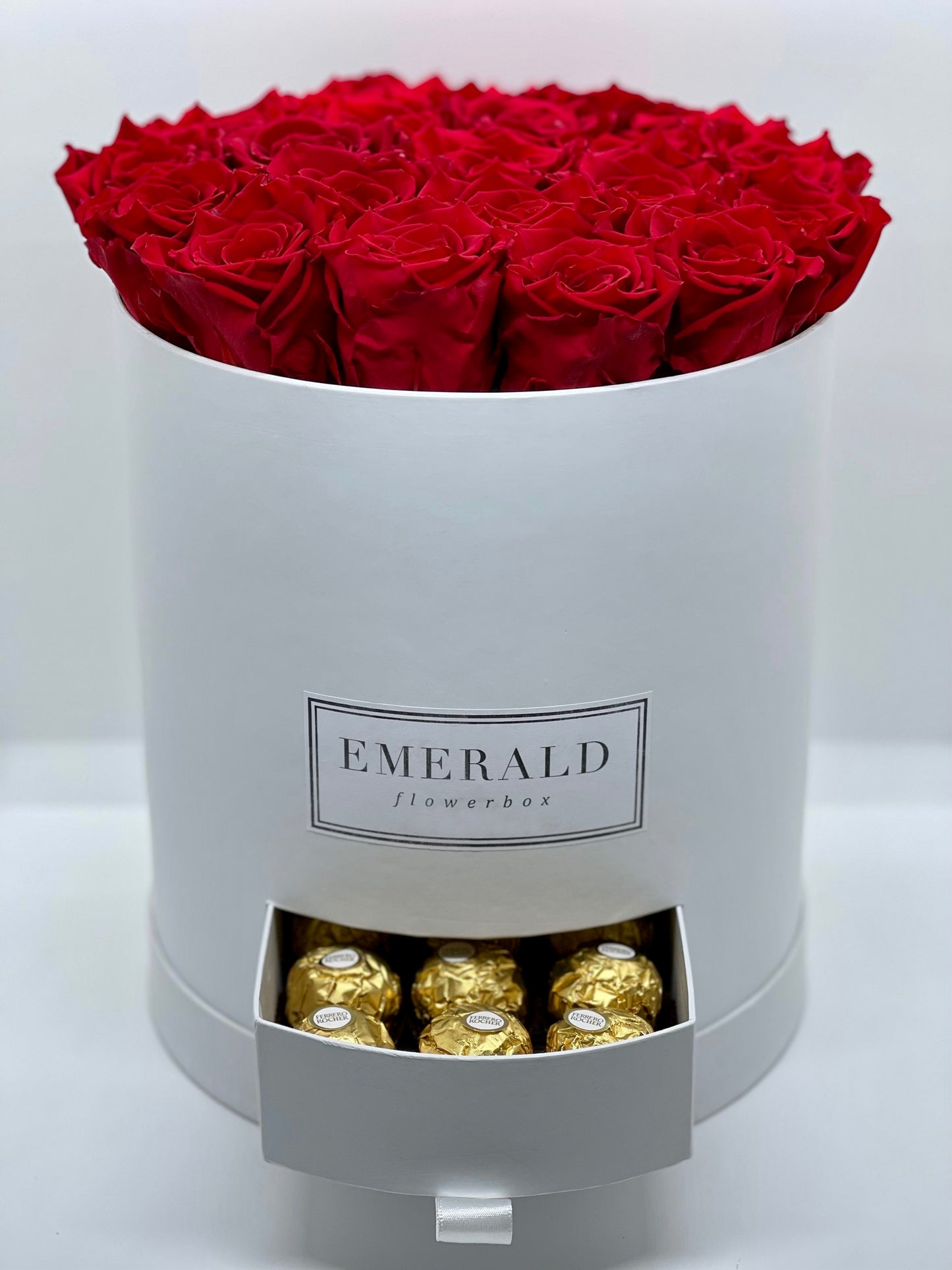 Flowerbox de Rosas Preservadas Bordô com Bombons Ferrero Rocher®