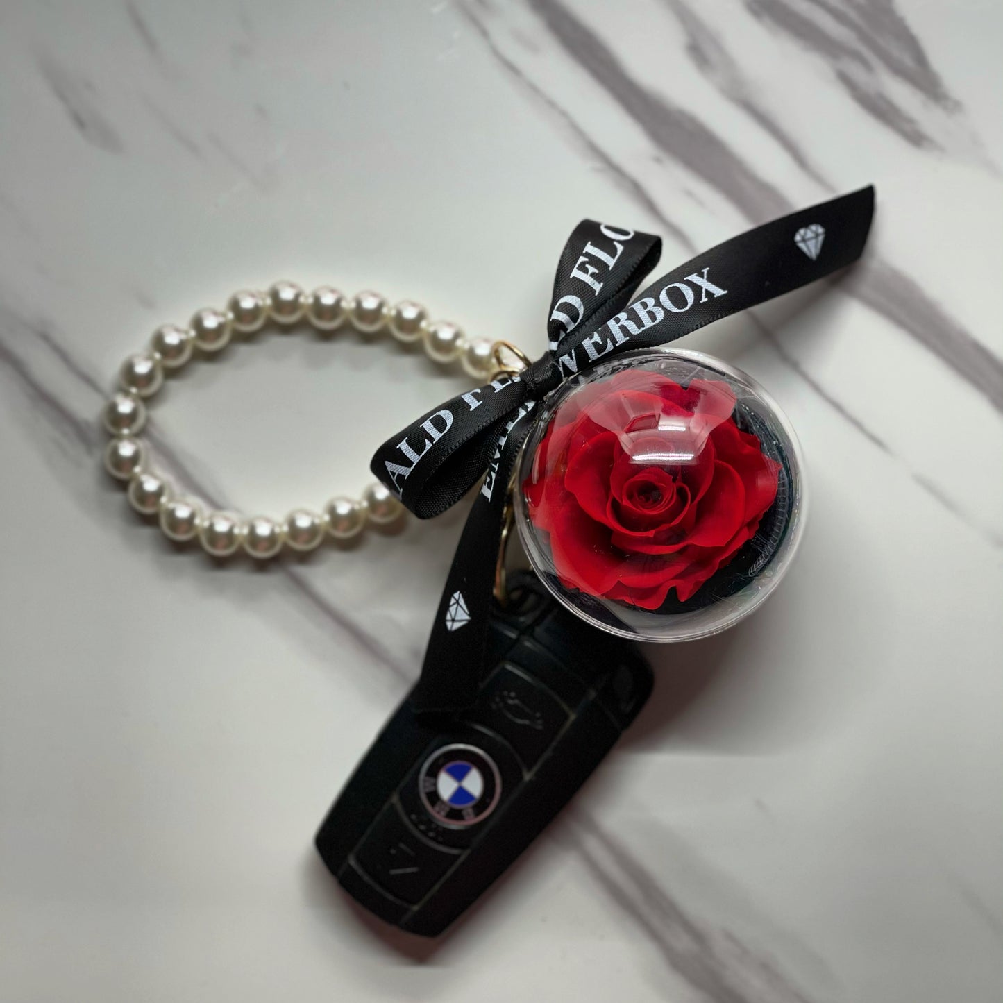Porta-chaves com Rosa Preservada Vermelha